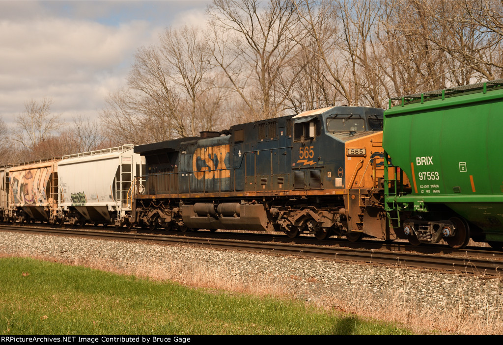 CSX 565